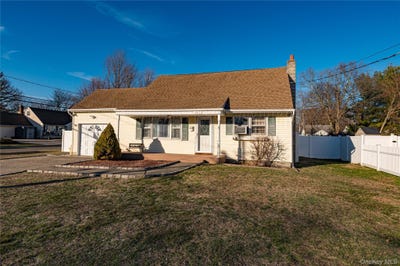 /international/us/347-atlantic-avenue-bay-shore-ny-110106350905/