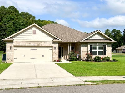 /international/us/212-woodwater-circle-lillington-nc-110101698862/