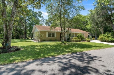 /international/us/690-s-flora-point-inverness-fl-110092511898/