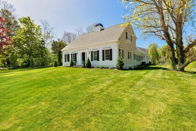 /international/us/33-crowell-road-chatham-ma-110106469010/