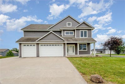 /international/us/1201-meadow-street-nw-montgomery-mn-110100480206/?lang=en