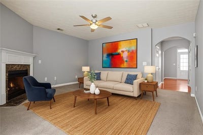 /international/us/1332-adcox-square-stone-mountain-ga-110101457509/