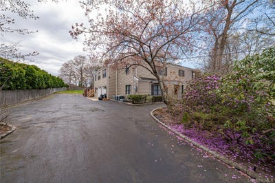 /international/us/114-randall-road-shoreham-ny-110107503864/