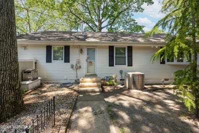 /international/us/115-swan-boulevard-toms-river-nj-110120518170/