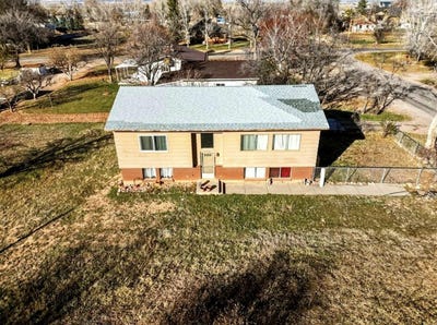 /international/us/267-n-300-w-parowan-ut-110105357847/