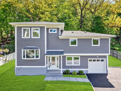 /international/us/7-buena-vista-avenue-peekskill-ny-110107847722/