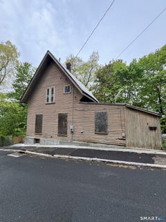 /international/us/7-chestnut-street-vernon-ct-110107852506/