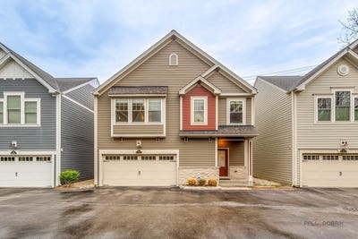 /international/us/225-n-brockway-street-palatine-il-110107687144/