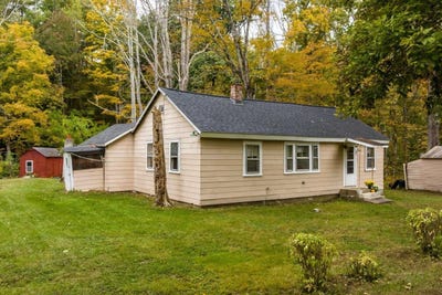 /international/us/176-blake-road-epping-nh-110120137362/