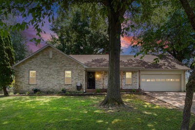 /international/us/4991-clear-creek-dr-millington-tn-110109156558/