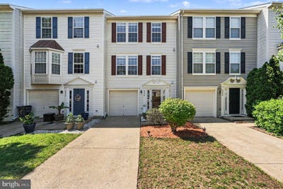/international/us/4524-papillion-court-fredericksburg-va-110108399000/
