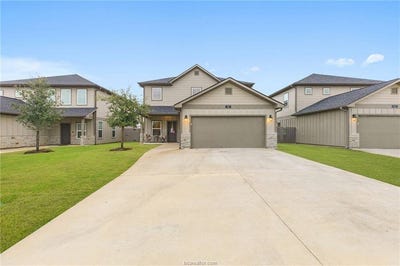 /international/us/561-momma-bear-drive-college-station-tx-110106277582/