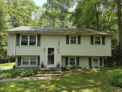 /international/us/46-richardson-hill-road-griswold-ct-110099982358/