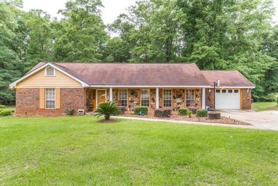 /international/us/2002-hickory-drive-americus-ga-110107995309/
