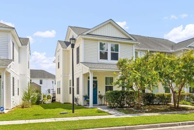 /international/us/3964-hillyard-street-north-charleston-sc-110119520036/