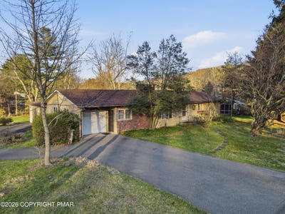 /international/us/301-norton-road-stroudsburg-pa-110107289487/