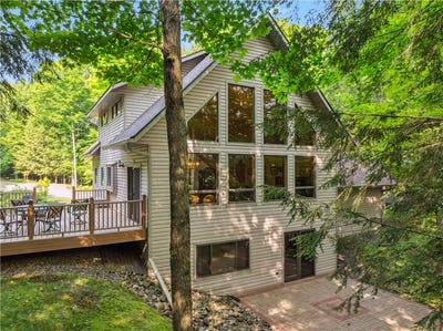 /international/us/w9926-birch-circle-drive-ladysmith-wi-110100259560/