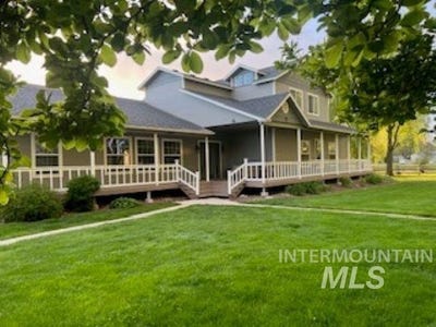 /international/us/9022-highway-44-middleton-wi-110106785036/