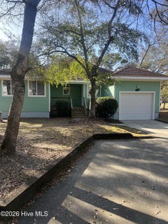 /international/us/44-pinehurst-drive-oak-island-nc-110106843434/