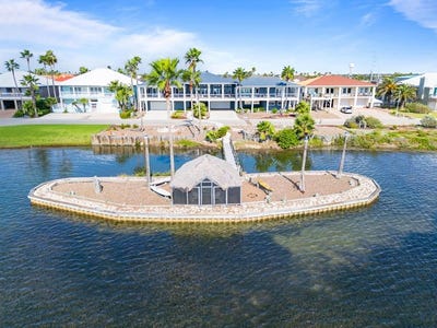 /international/us/134-bay-harbor-dr-aransas-pass-tx-110102330020/