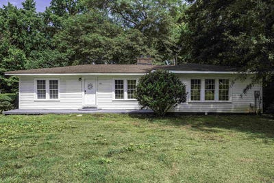 /international/us/190-north-street-wellford-sc-110108783690/