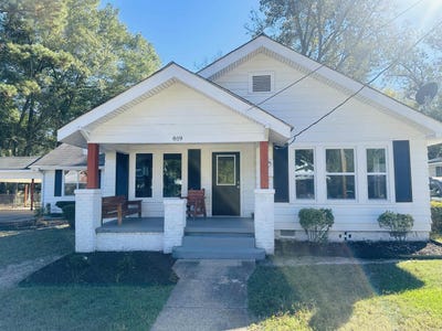 /international/us/819-hall-street-malvern-ar-110099401182/