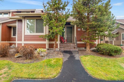 /international/us/11130-village-loop-redmond-or-110106143341/