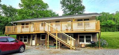 /international/us/6976-hayton-school-road-carbondale-il-110107628867/