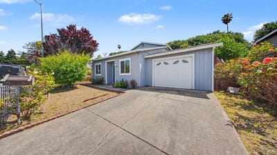 /international/us/156-peach-street-vallejo-ca-110108714218/