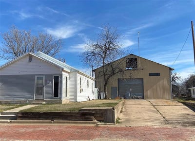 /international/us/219-s-grand-olney-tx-110095445741/