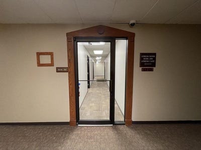 /international/us/209-e-washington-avenue-jackson-mi-110105777808/