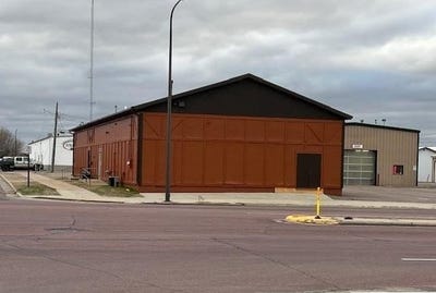 /international/us/1401-s-broadway-street-new-ulm-mn-110110333955/