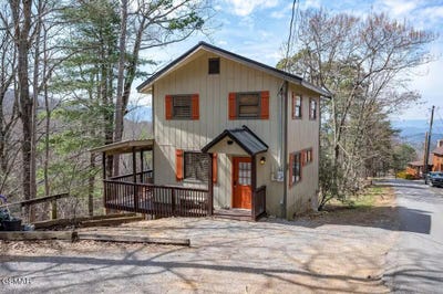/international/us/1712-silver-poplar-lane-sevierville-tn-110108437567/