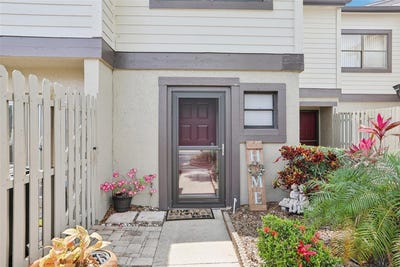 /international/us/330-woods-landing-trail-oldsmar-fl-110099337962/