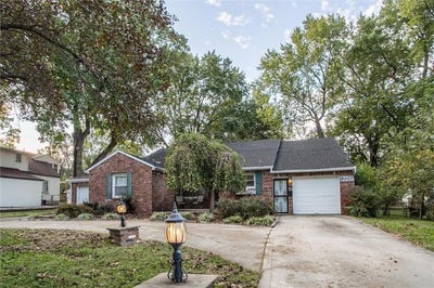 /international/us/9007-e-68th-street-raytown-mo-110120717775/