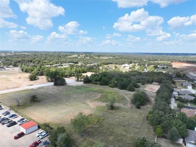 /international/us/112-industrial-street-weatherford-tx-110102664563/