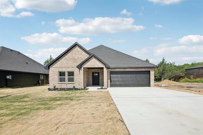 /international/us/5920-colorado-street-greenville-tx-110099552970/