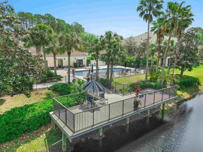 /international/us/116-laurel-wood-way-garage-st-augustine-fl-110100450971/