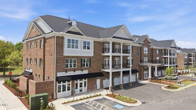 /international/us/1600-gathering-park-circle-cary-nc-110107483889/