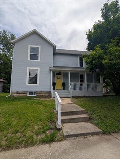 /international/us/214-bell-avenue-n-marshall-mo-110108360721/