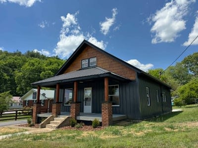 /international/us/710-s-main-st-burkesville-ky-110108174752/