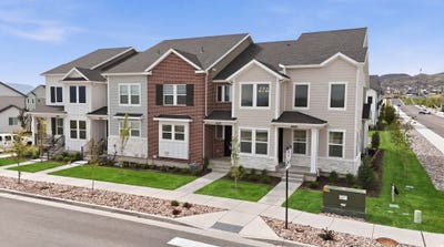 /international/us/4601-w-monument-peak-dr-s-herriman-ut-110108393910/