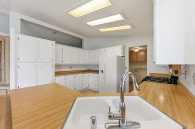 /international/us/254-clover-way-napa-ca-110107233137/