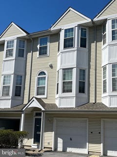 /international/us/9103-blue-heron-court-palmyra-nj-110105841860/