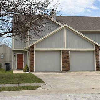 /international/us/523-ne-6th-street-blue-springs-mo-110107583839/