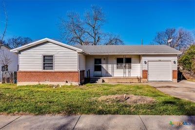 /international/us/704-s-3rd-street-copperas-cove-tx-110106155310/