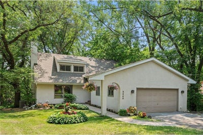 /international/us/3440-glenarden-road-arden-hills-mn-110100221482/