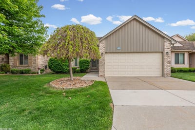/international/us/20070-ridgeway-court-clinton-township-mi-110108300758/