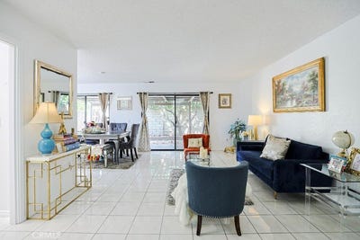 /international/us/9051-biola-lane-garden-grove-ca-110120419235/