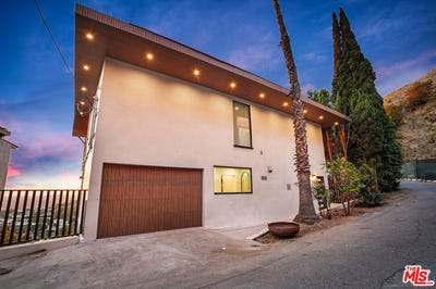 /international/us/1701-viewmont-dr-west-hollywood-ca-110106617104/